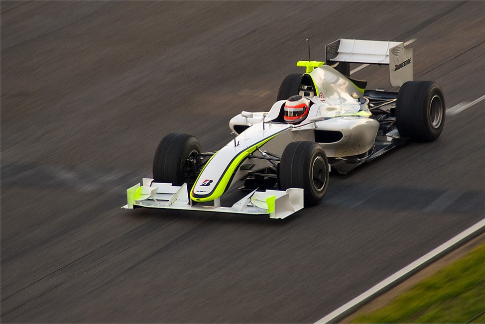 Rubens Barrichello podczas przedsezonowych testów na torze Circuit de Catalunya fot. Jose Mª Izquierdo Galiot/CC BY 2.0