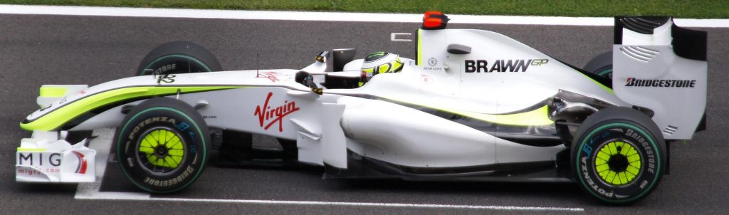 Jenson Button w bolidzie Brawn GP podczas Grand Prix Belgii