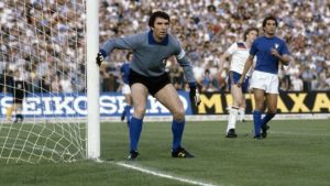 Dino Zoff w 1980