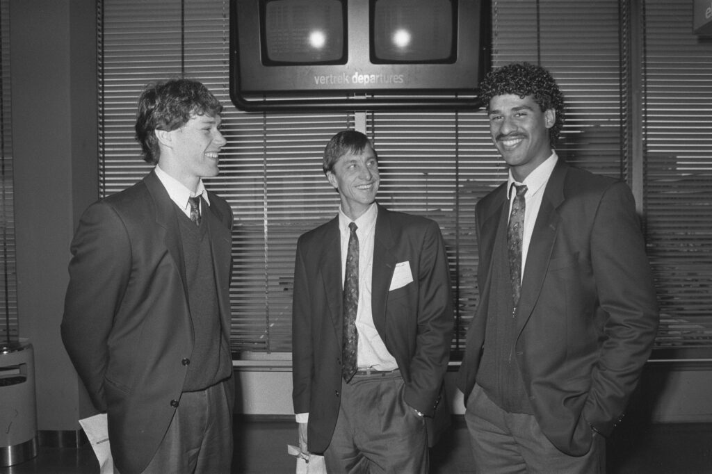 Van Basten, Cruijff i Rijkaard fot. Bart Molendijk/Anefo/CC0